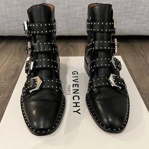 Givenchy Elegant Stud Boots (40)